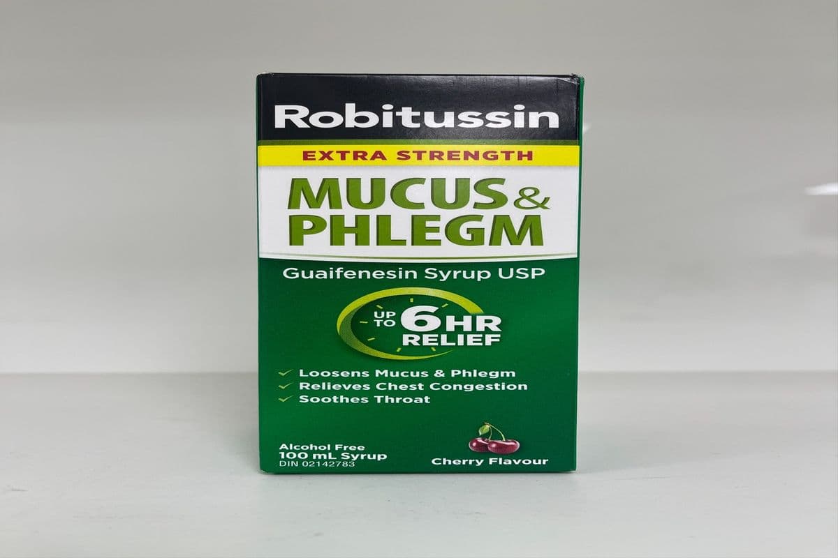 Robitussin Extra Strength Mucus and Phlegm (100 mL)