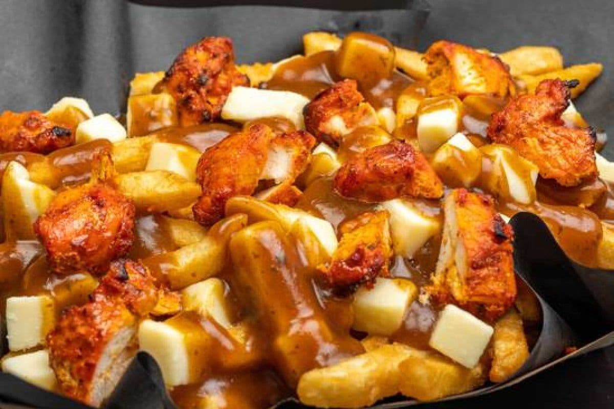 Tandoori Chicken Poutine