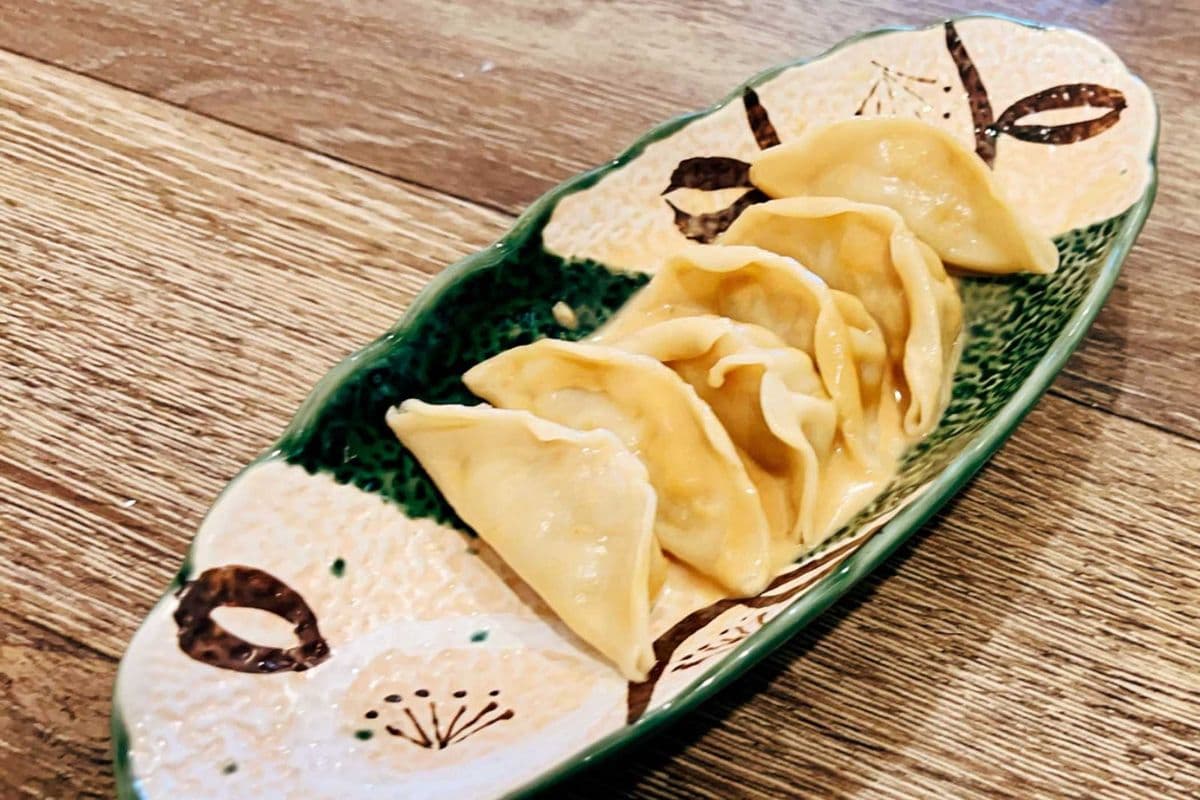 A14. Sesame Dumplings (6 Pcs) 麻酱饺子