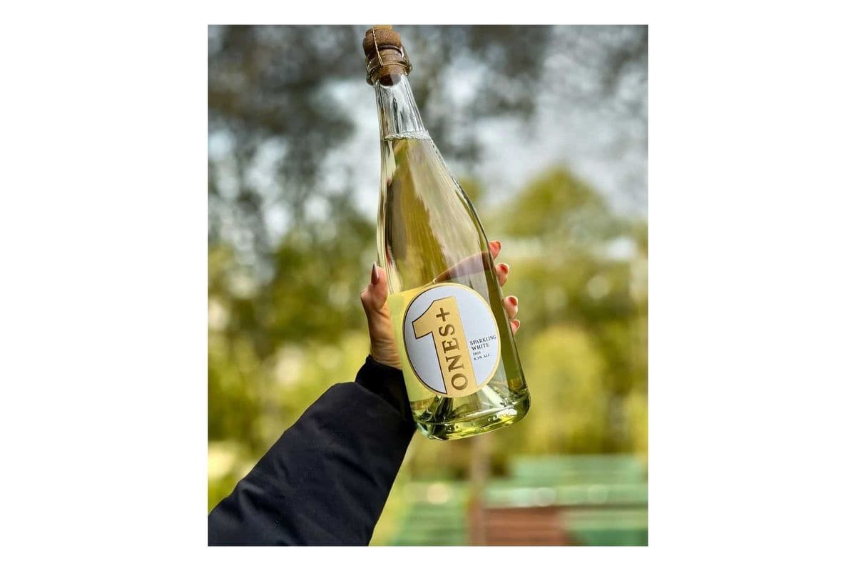 ONES+ Sparkling White-NON-ALCOHOLIC (750ML)