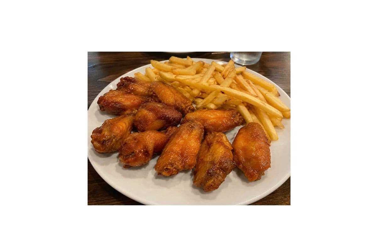 Chicken Wings (10 pcs) and French Fries
