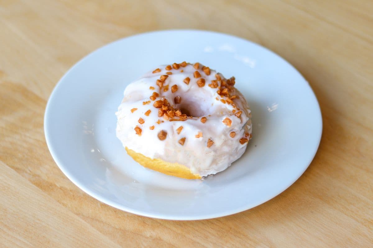 Vanilla Dip Skor Donut