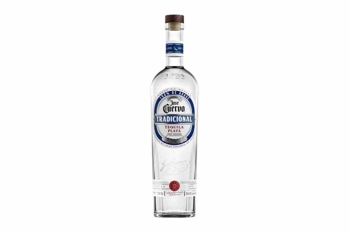 Jose Cuervo Tradicional Tequila Plata (1 x 750mL)