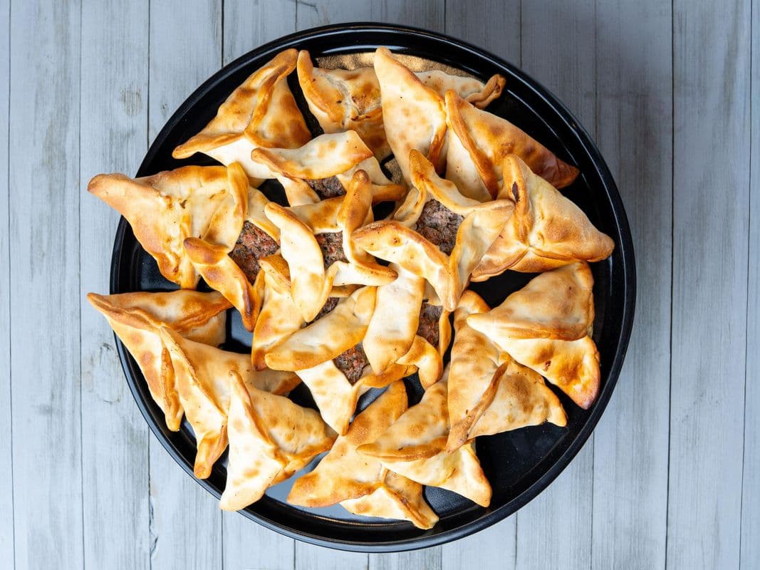 Assorted Fatayer (6 pc)