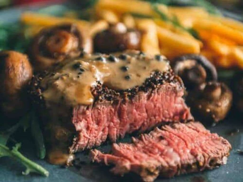 Angus AAA Roast Beef dinner