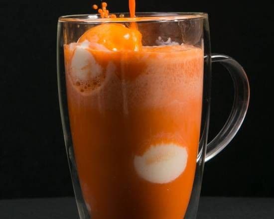 Carrot Float (Havij Bastani)