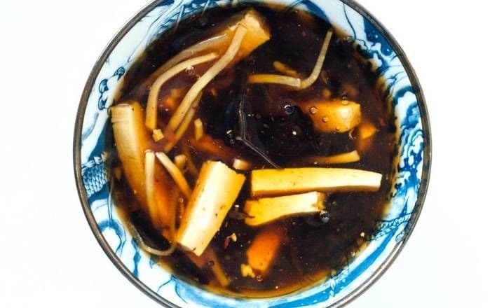 Hot & Sour Soup (S) / Soupe Aigre et Piquante (P)
