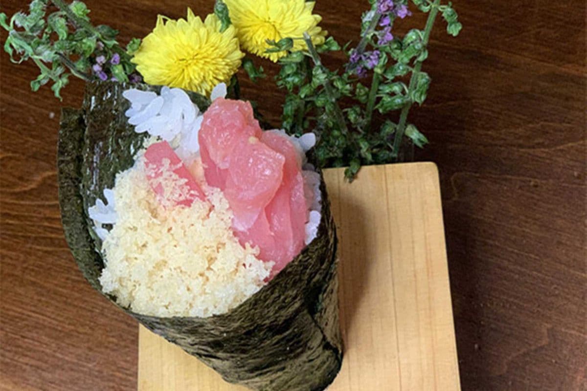181 Spicy Red Tuna Hand Roll (1 pc)