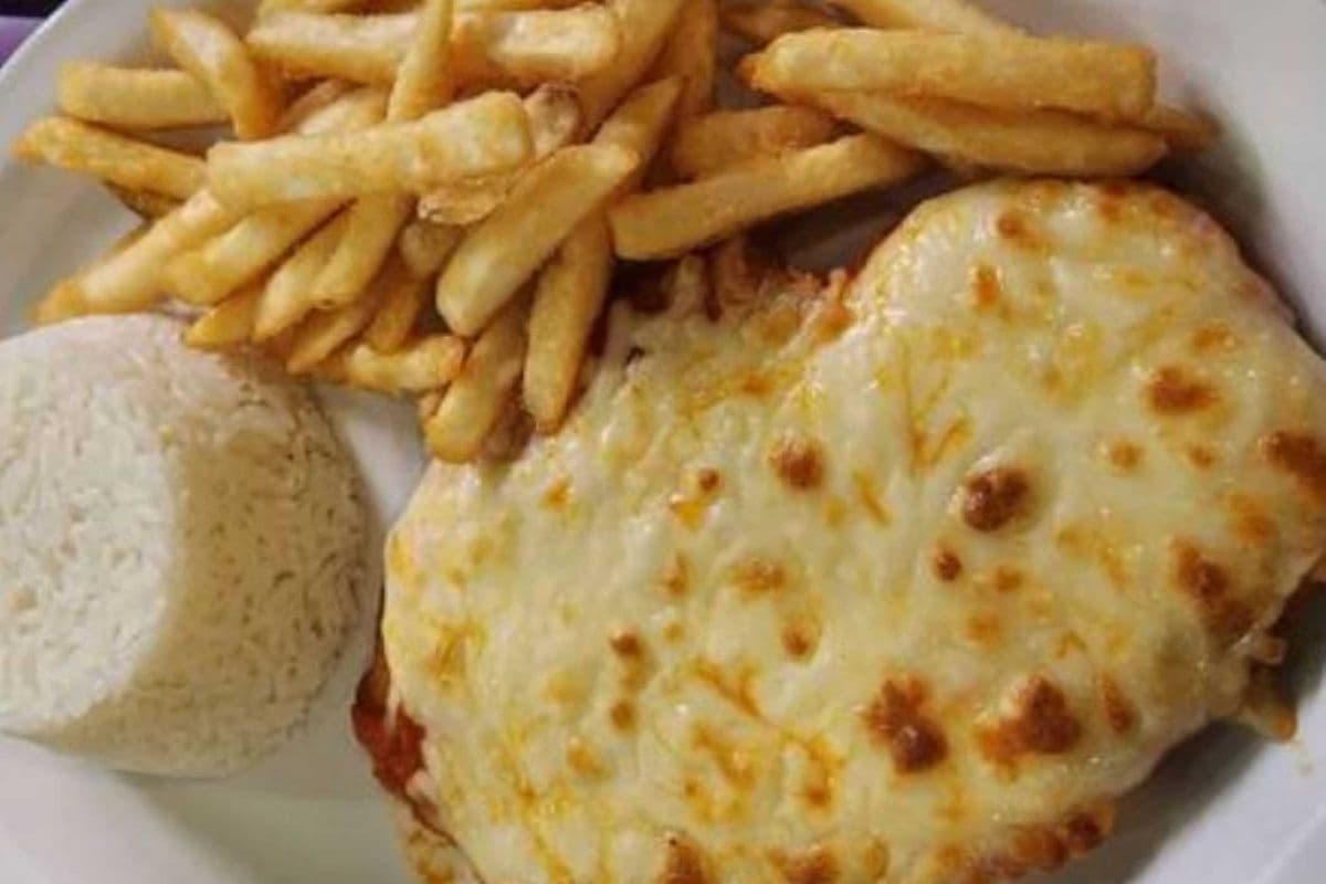 File De Frango a Parmegiana