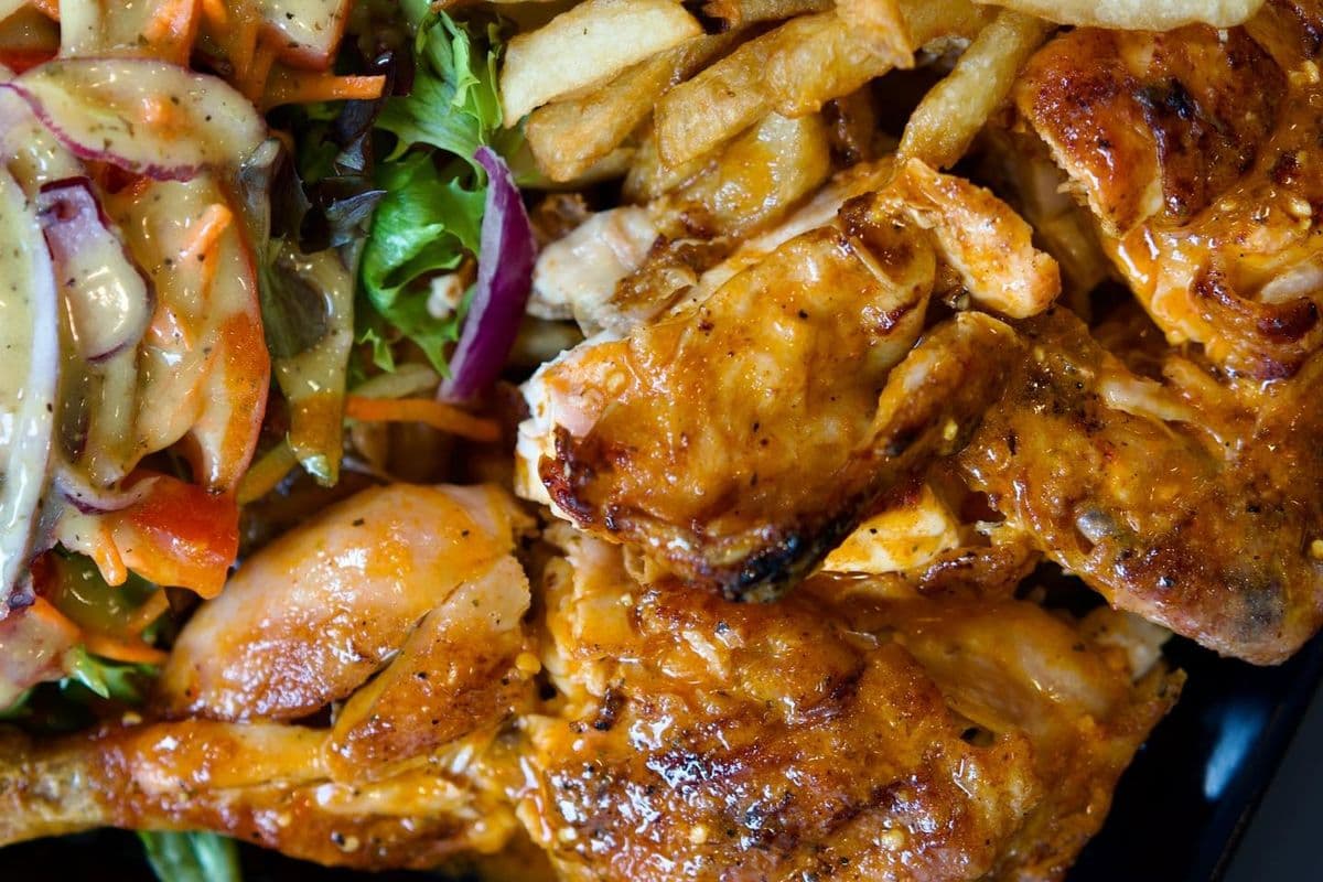 ½ Poulet / ½ Chicken