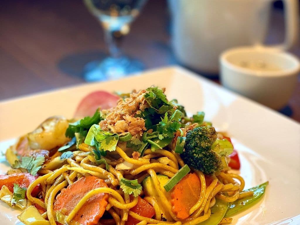 Pad Egg Noodle