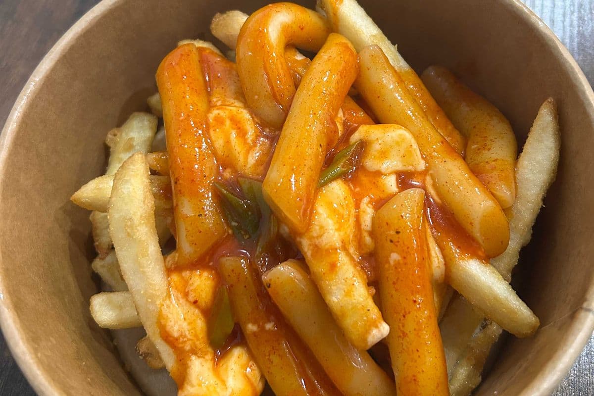 POUTINE TTEOKBOKKI