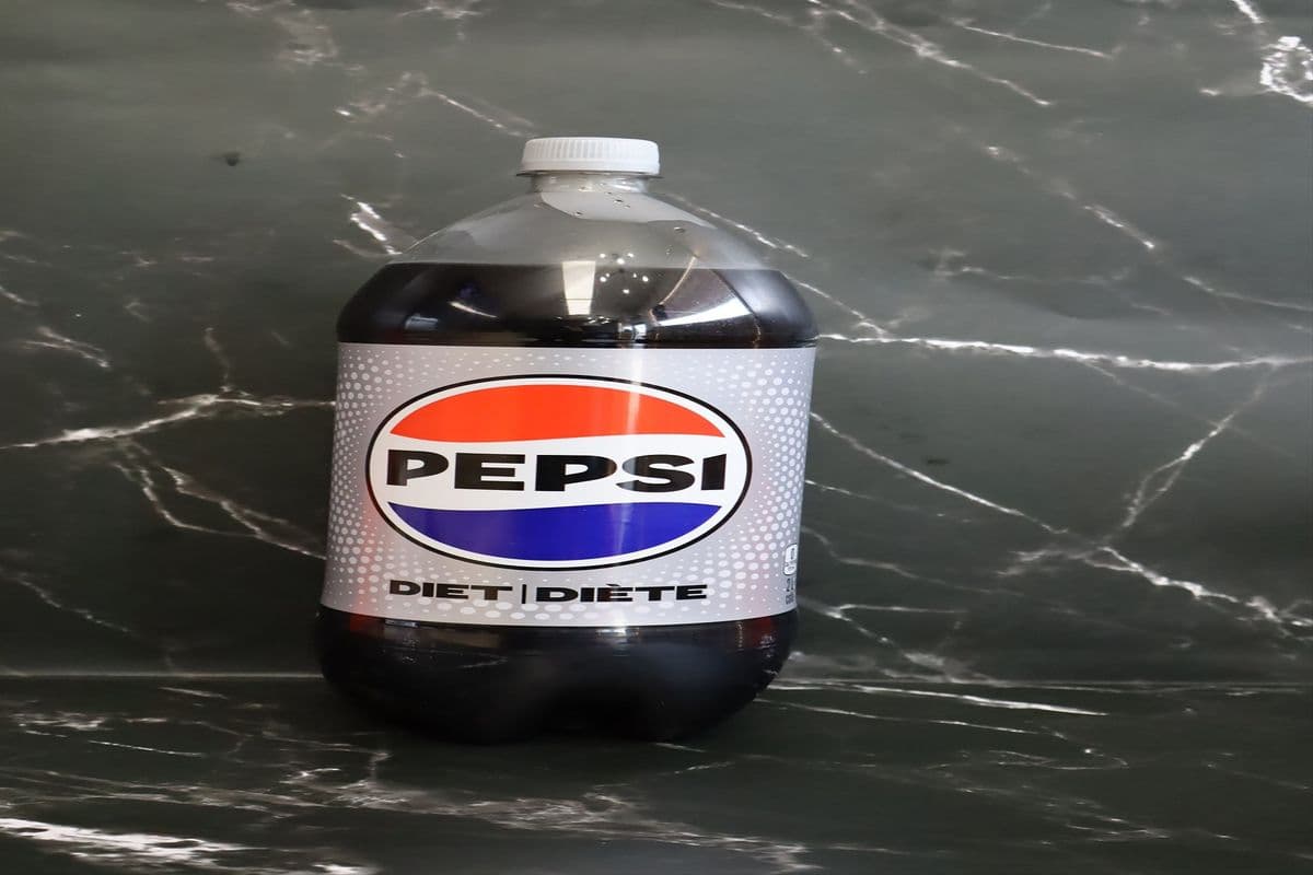Diet Pepsi (2L)