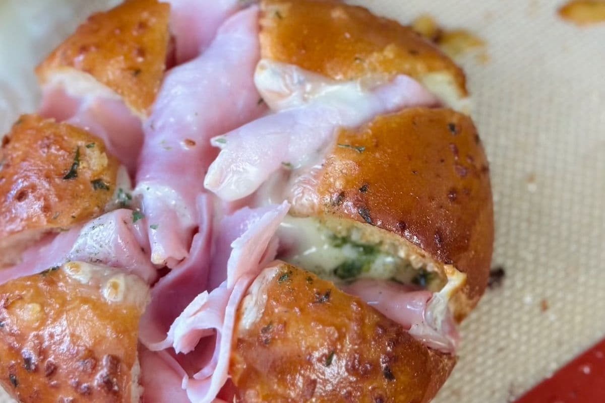 Ham and Cheese Garlic Bun