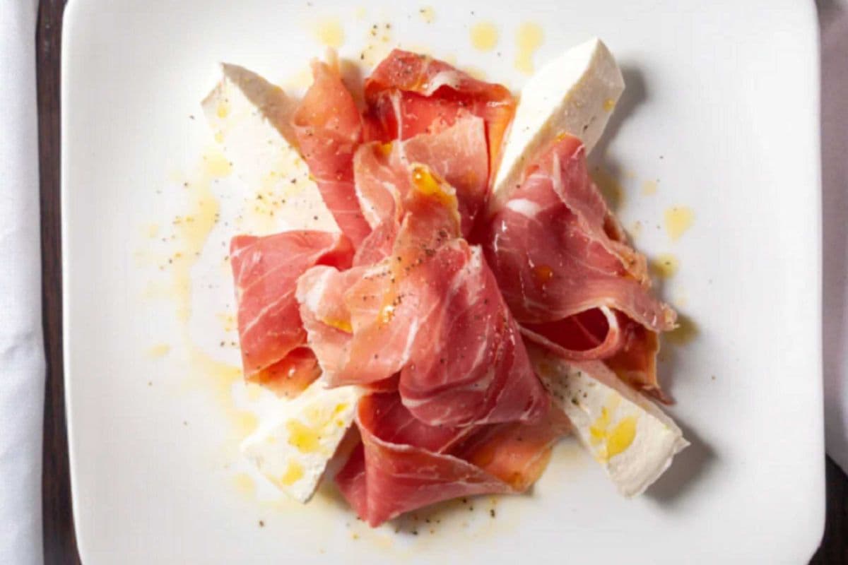 Prosciutto e Mozzarella di Bufala
