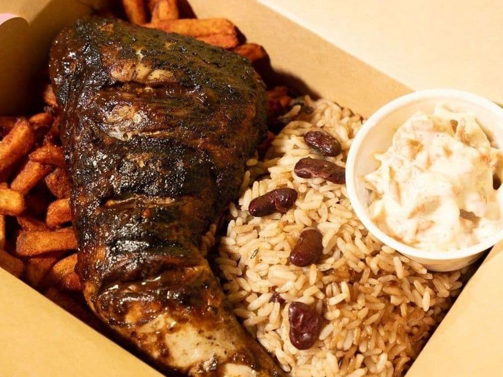 Assiette Cuisse poulet jerk /Jerk chicken Leg Plate