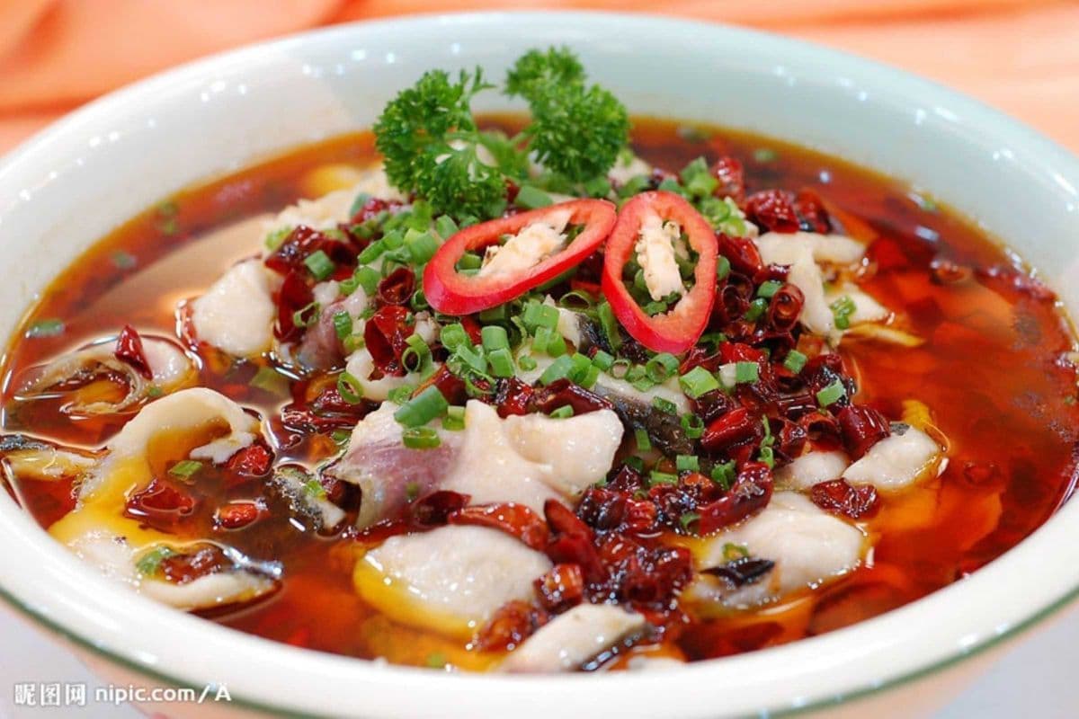 Poached Spicy Slices of Fish (水煮鱼)