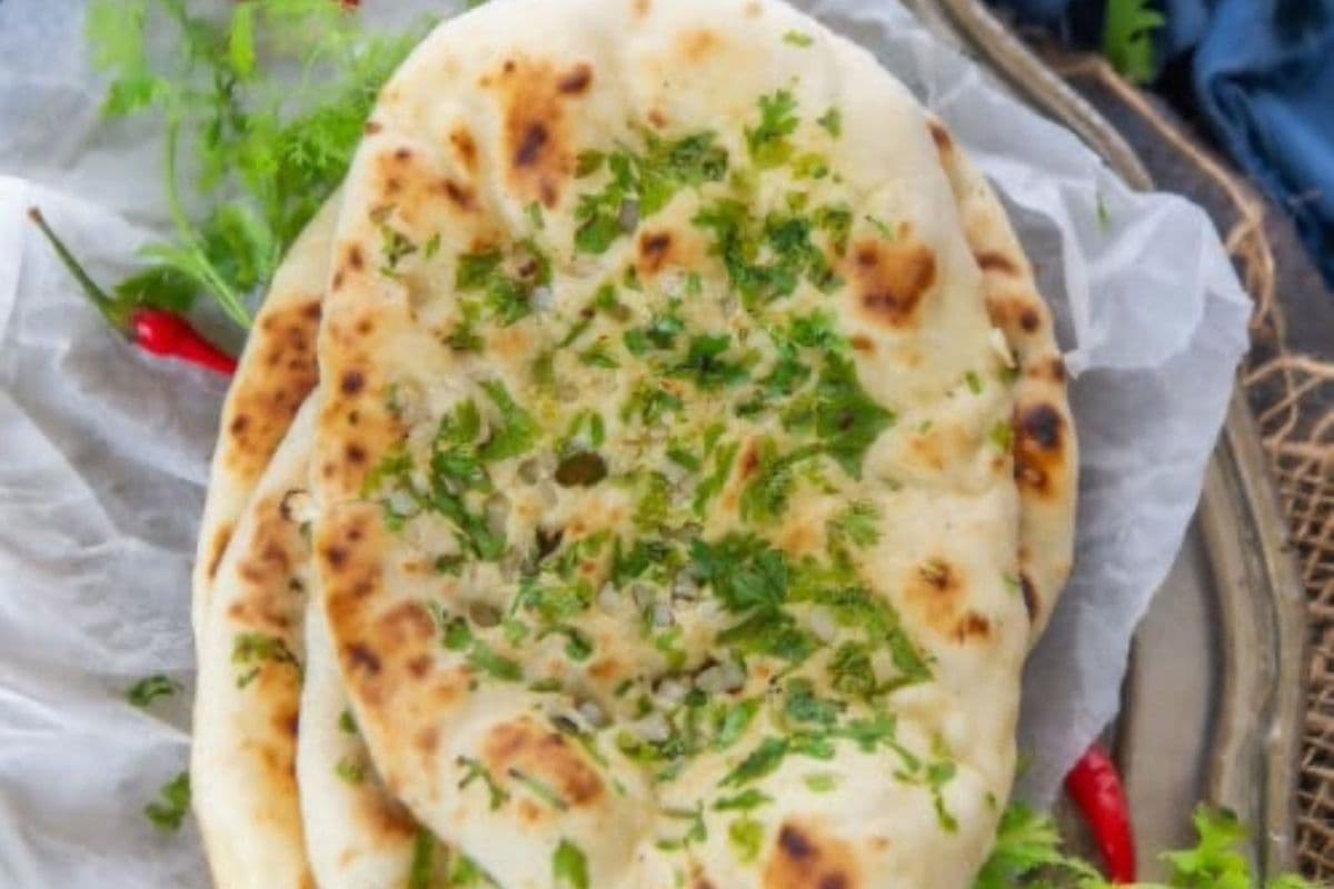 Garlic naan