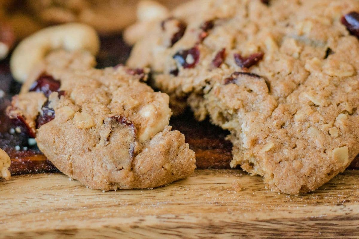 Oatmeal Raisin chocolate chip cookie------