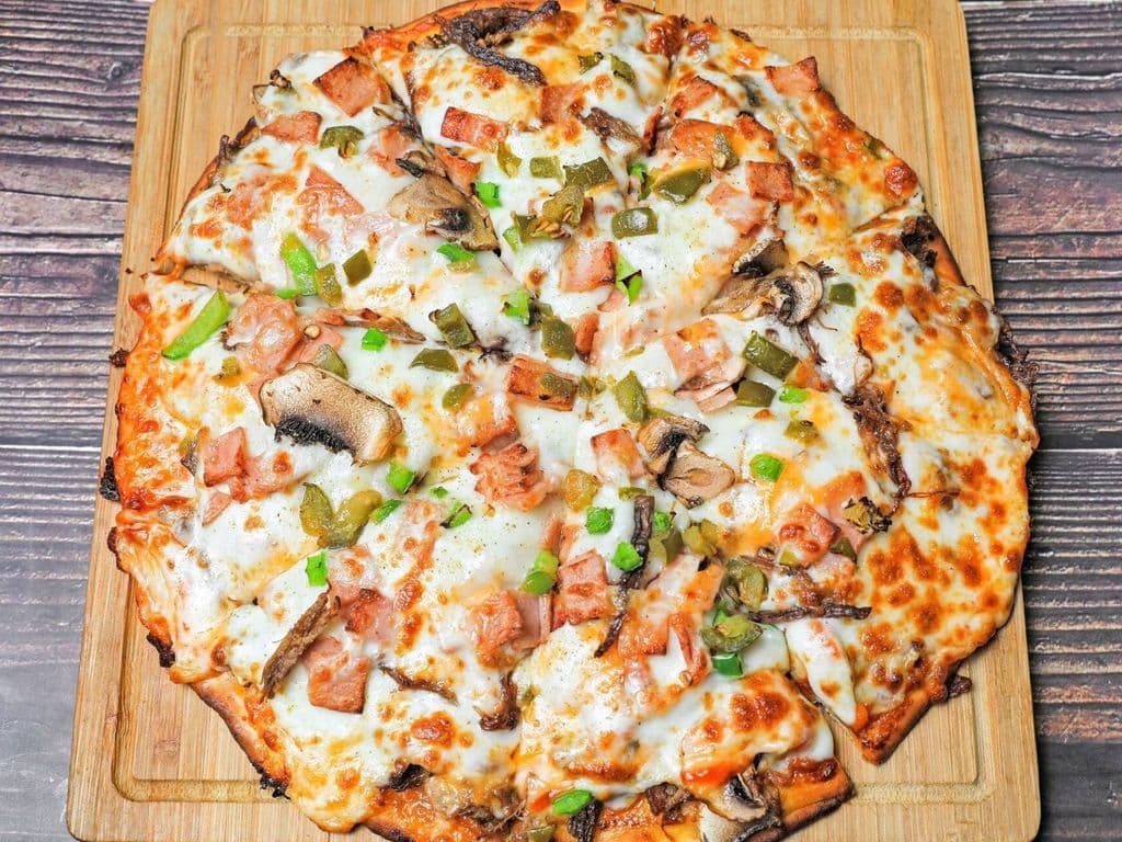 Mini Pizza Chicken Mushroom / Poulet et Champignon (BOGO)