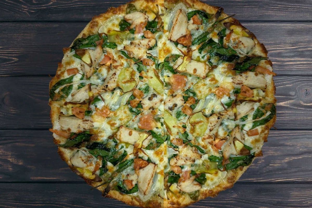 Greek Pizza (Halal)