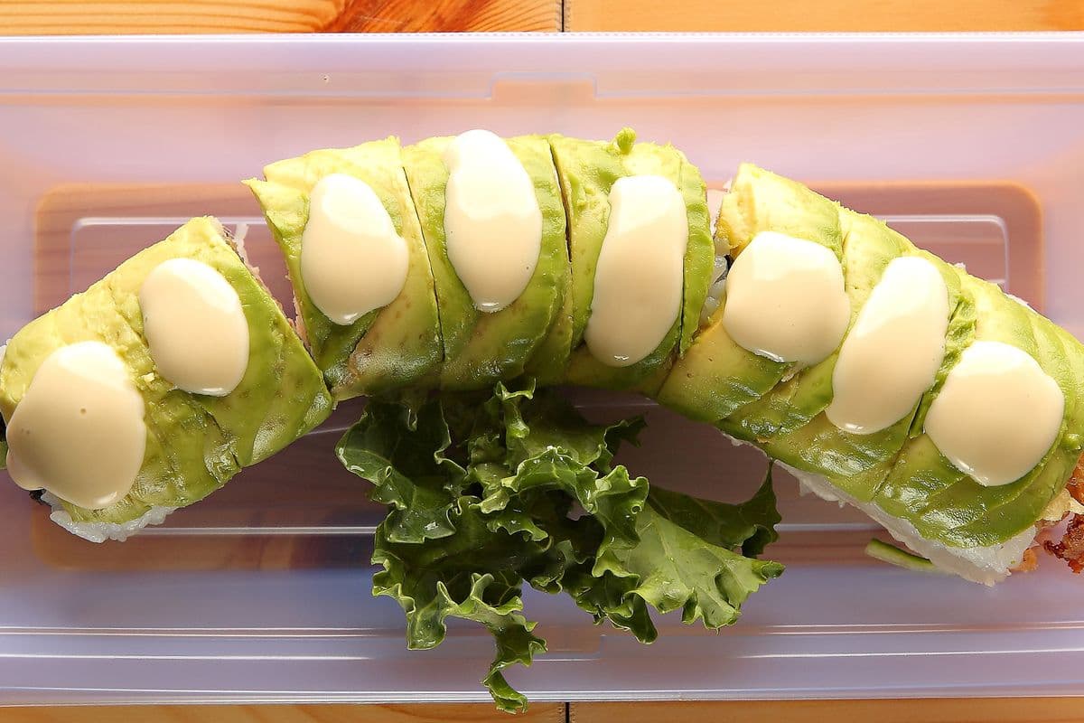 Caterpillar Roll (8 pcs)