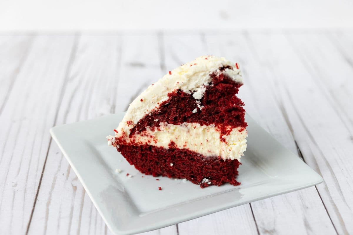 Red Velvet Cheesecake