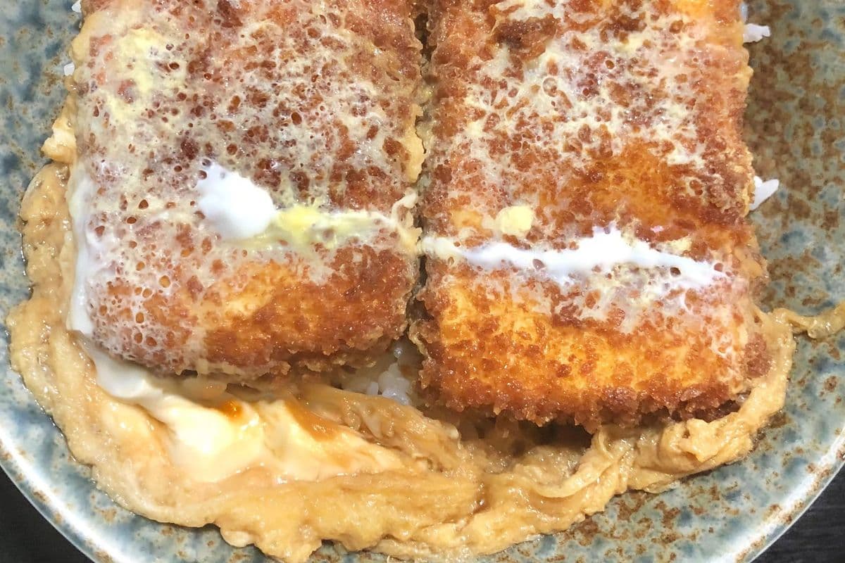 Tofu steak katsu Don