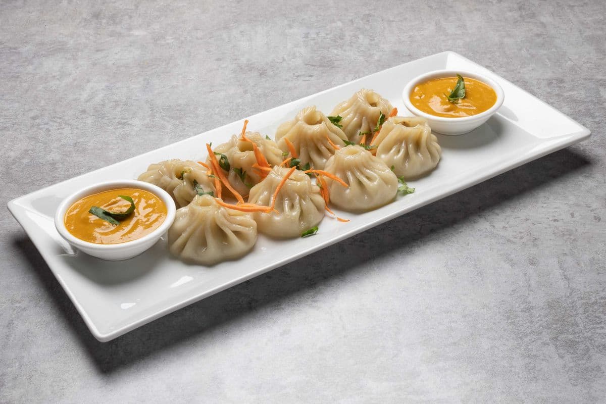 Steamed Chicken MoMo (8 pcs)