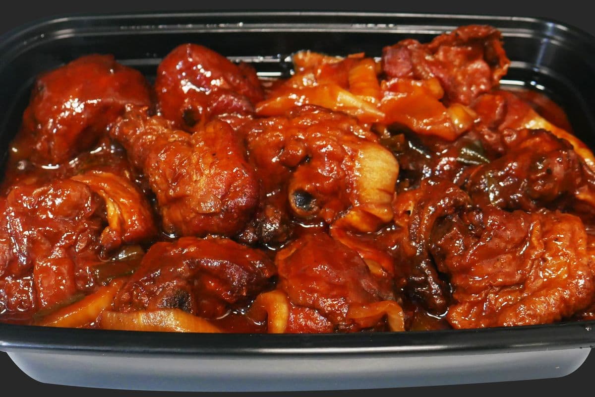 Stew Chicken 1LB.