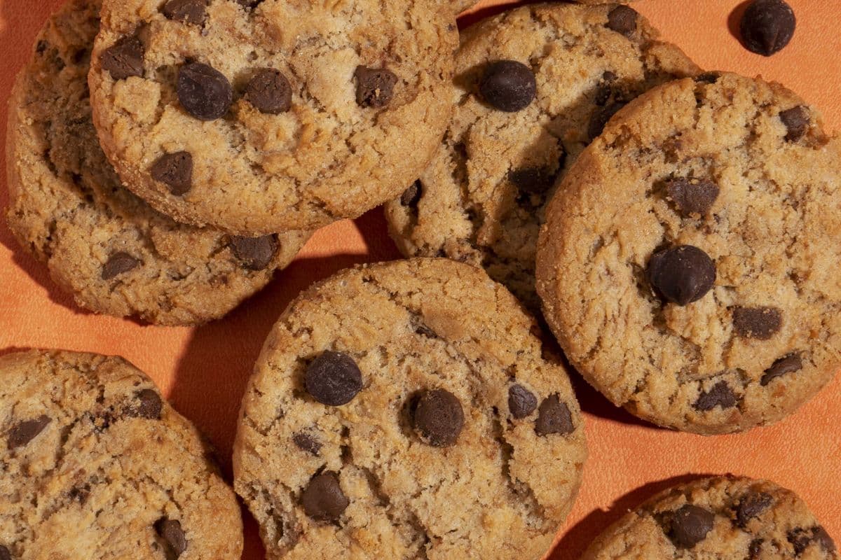 chocolate chunk cookies [134.00 cals]