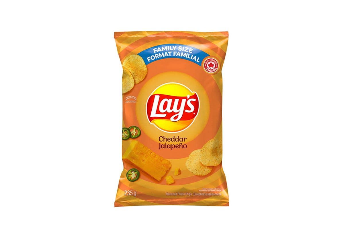 Lay's Cheddar Jalapeno Family Size 235g