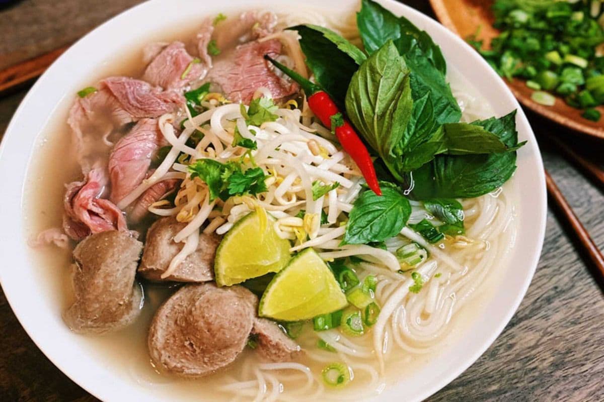 PV 03. Pho Tai Bo Vien