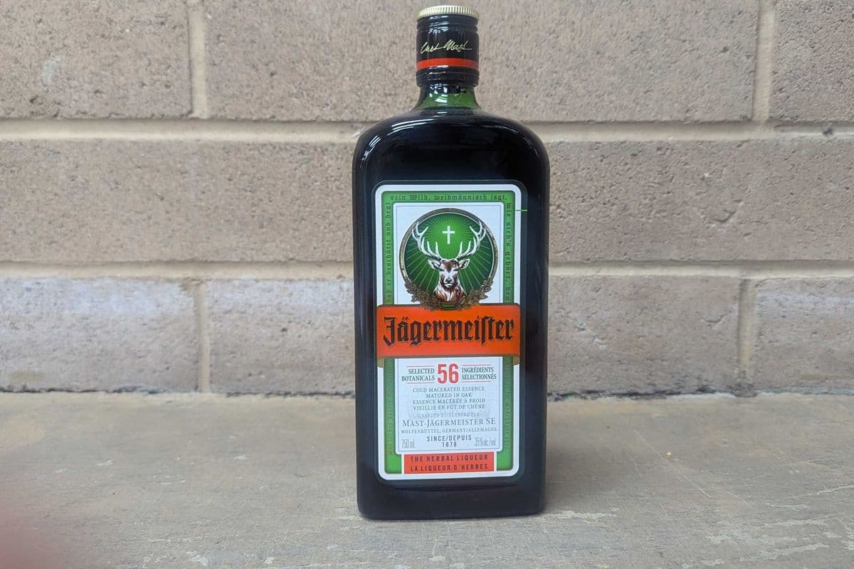 JAGERMEISTER 750ML (1 x 750ML)