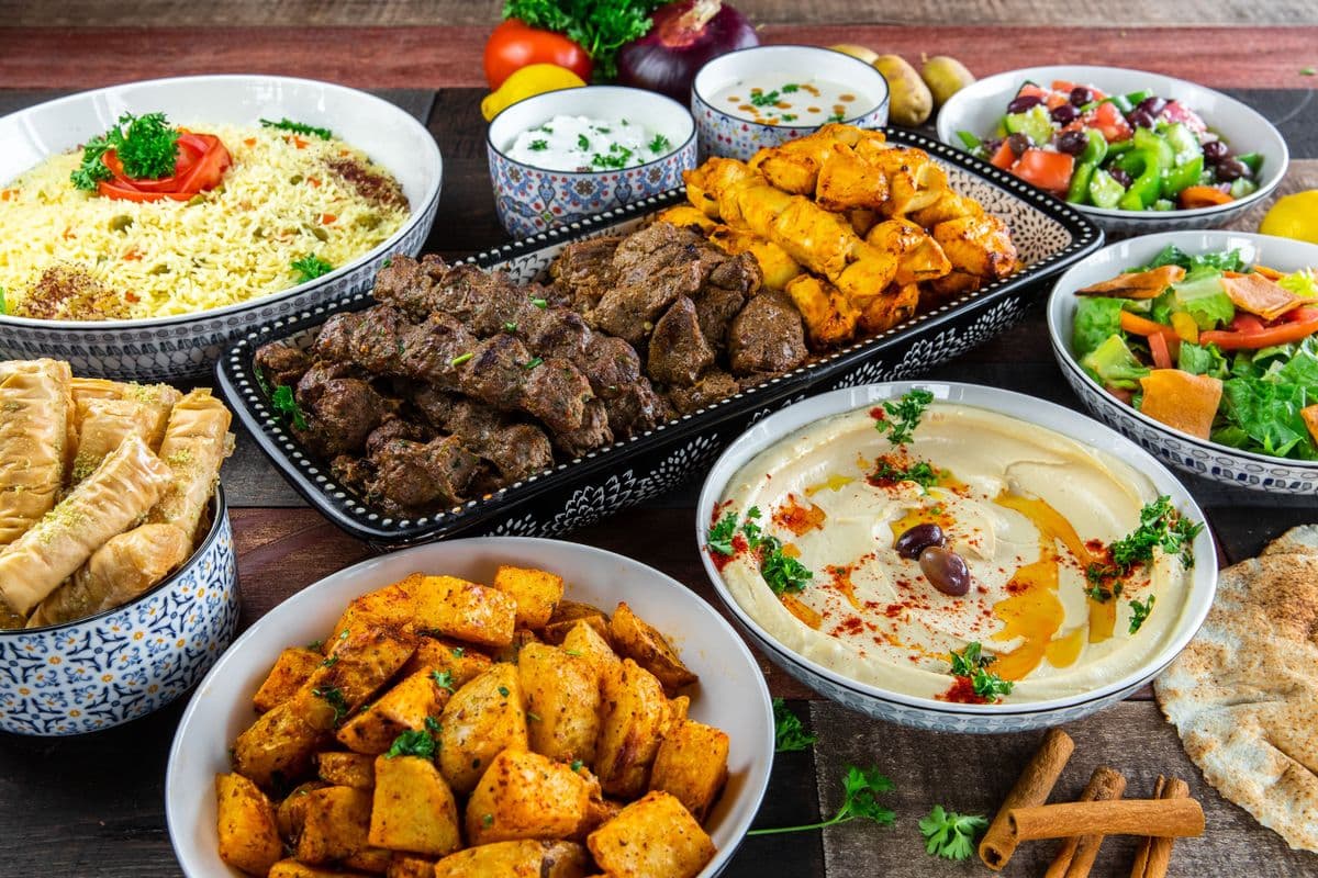Family BBQ Plate for 20 People