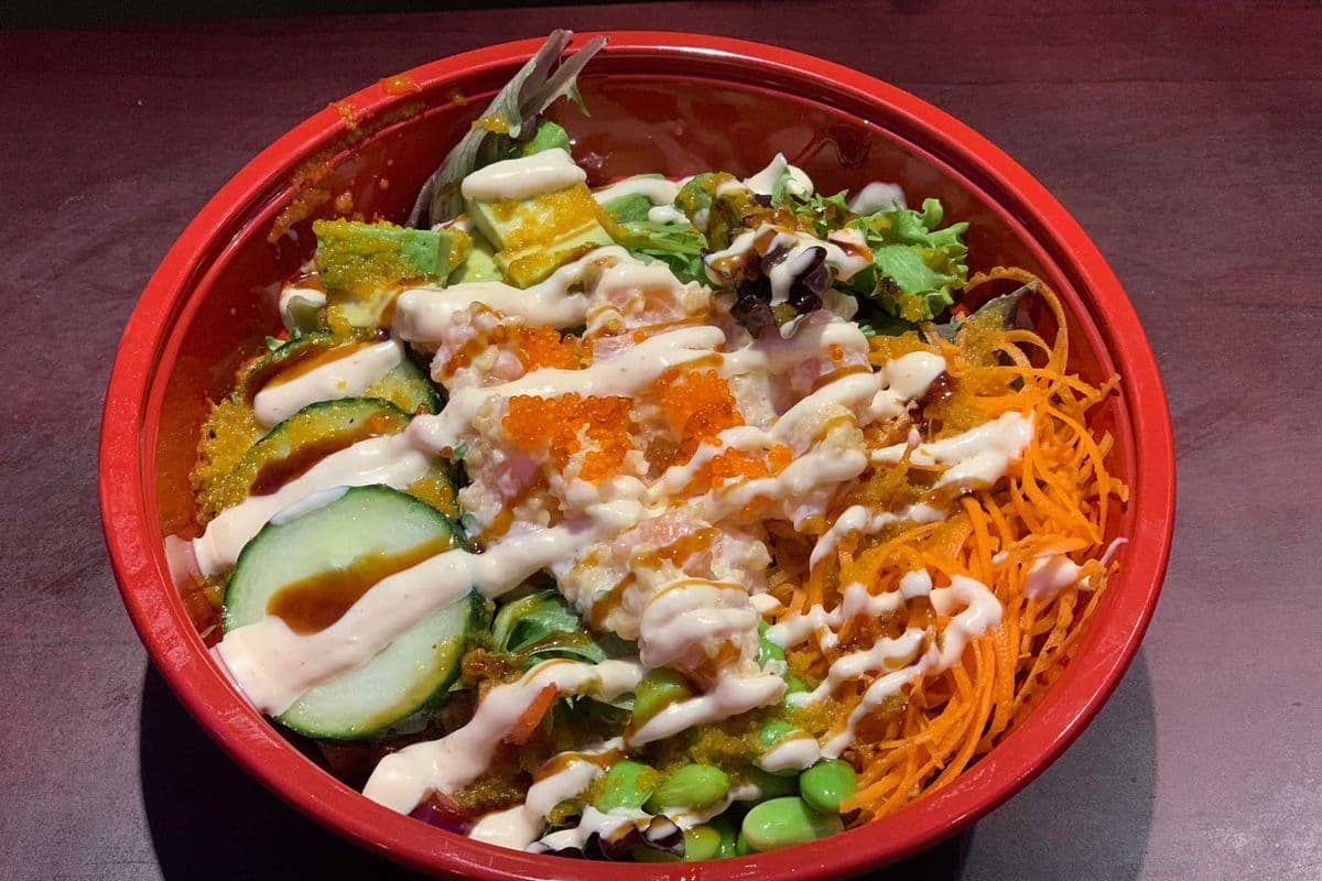 Poke bowl au saumon / Salmon Poke Bowl
