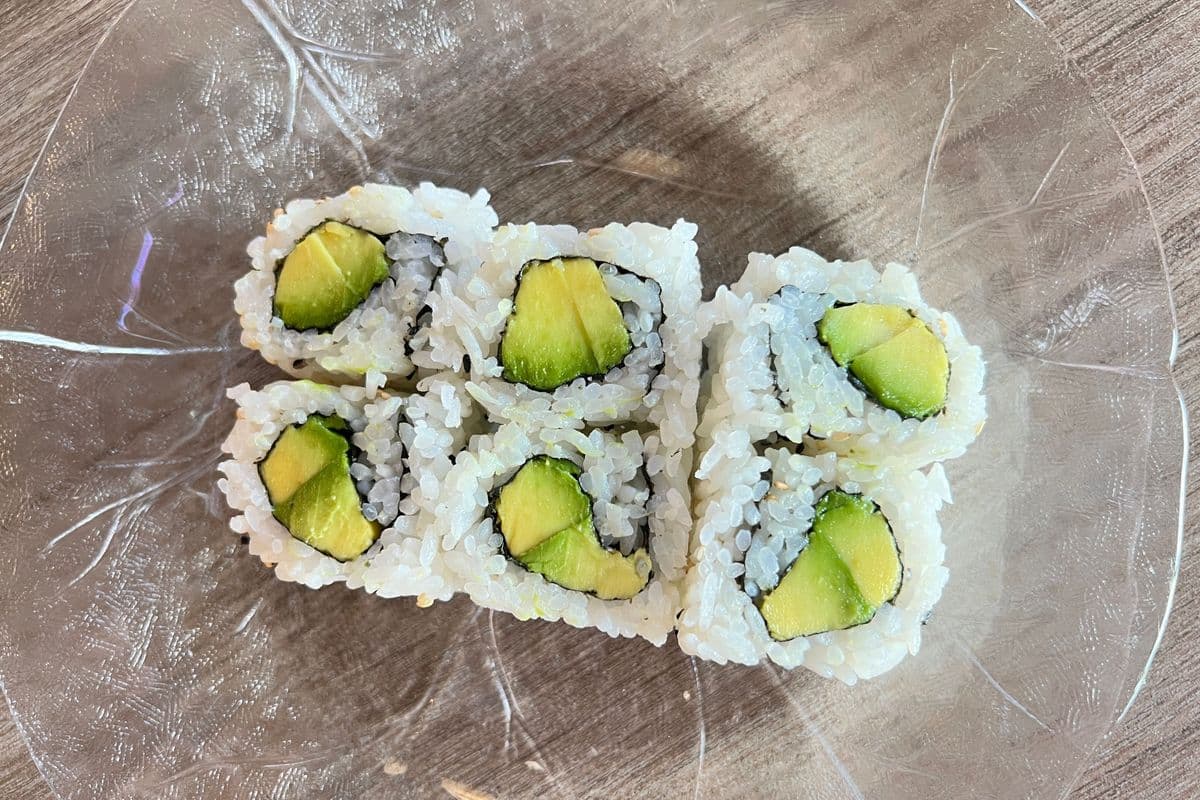 10. Avocado Maki (6 pcs)