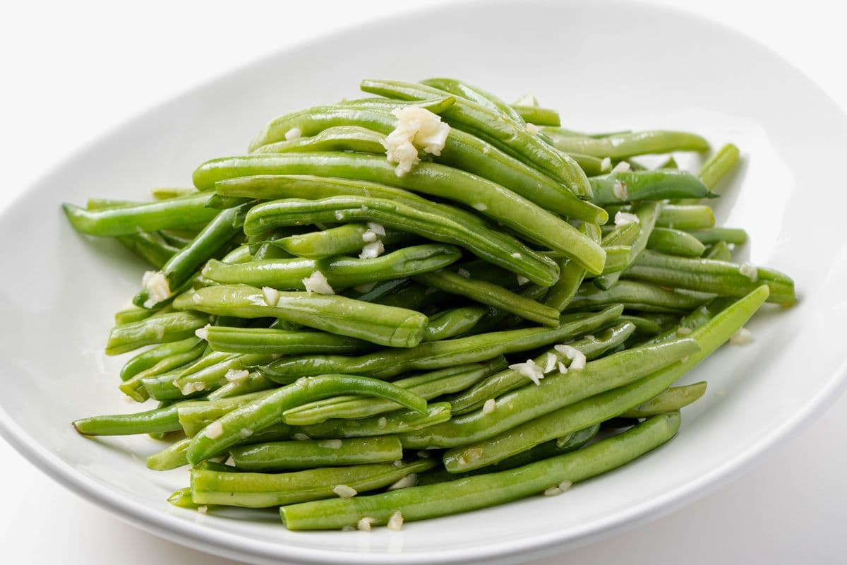 603. String Beans Stir Fried with Minced Garlic 蒜蓉四季豆