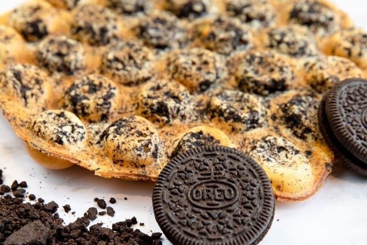 Oreo Bubble Waffle
