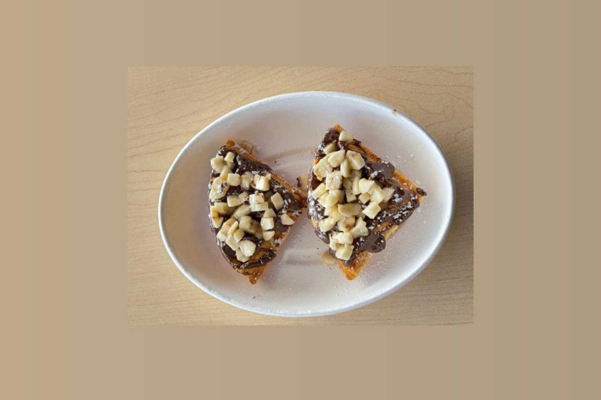 Bananaaaa - Belgian Waffle