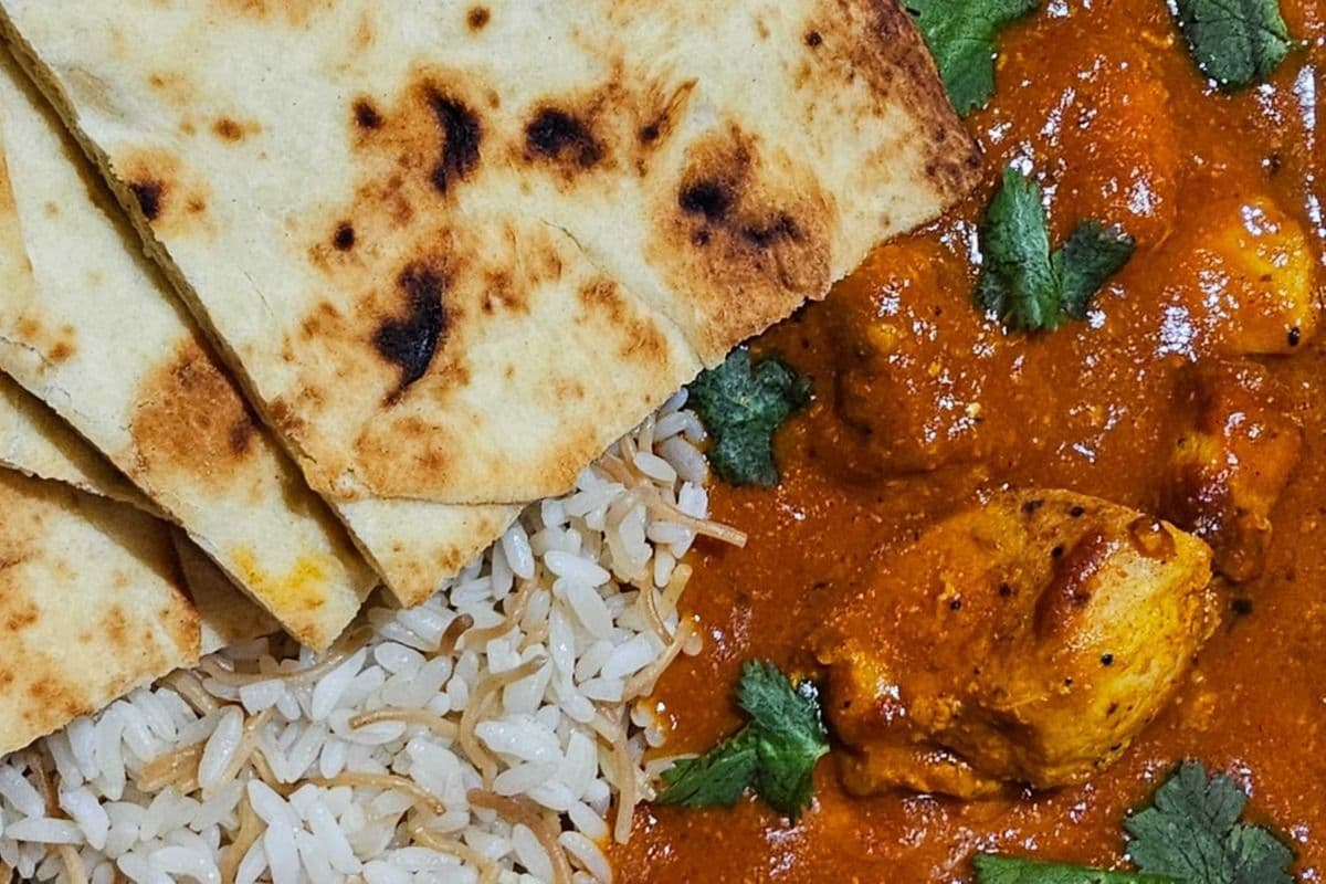 Butter chicken rice bowl