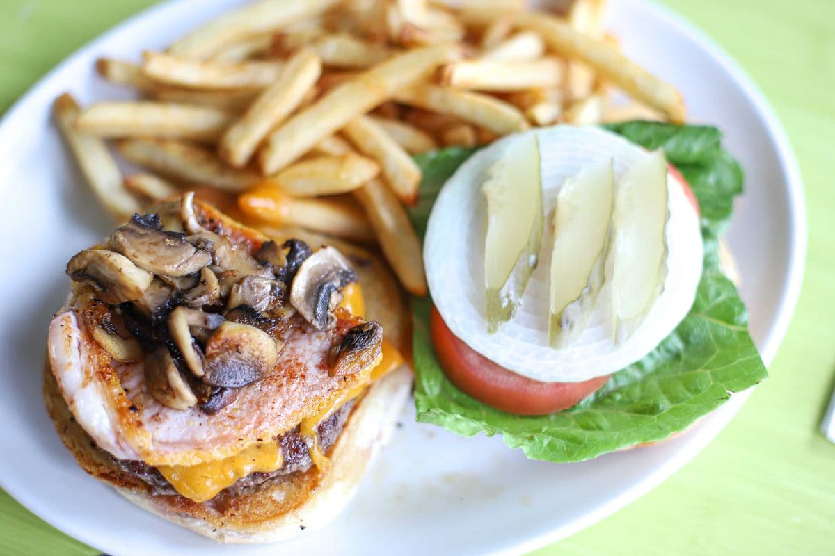 Canadian Burger