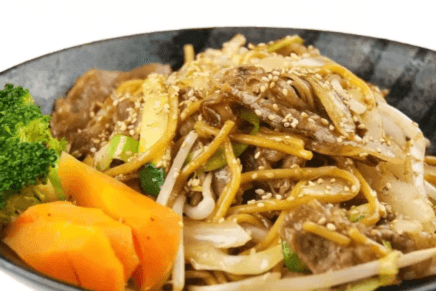 216. Beef Yakisoba
