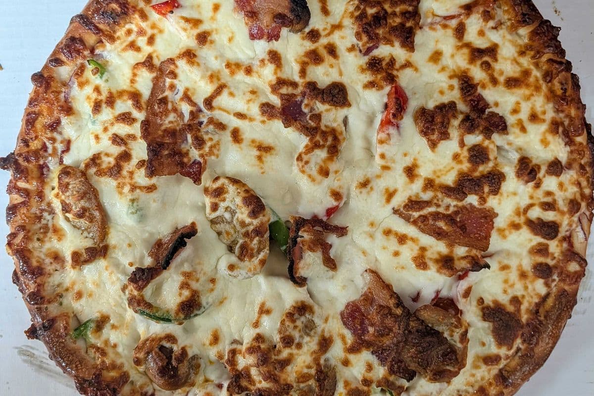 Meat Lovers Deep Dish Pizza 14"
