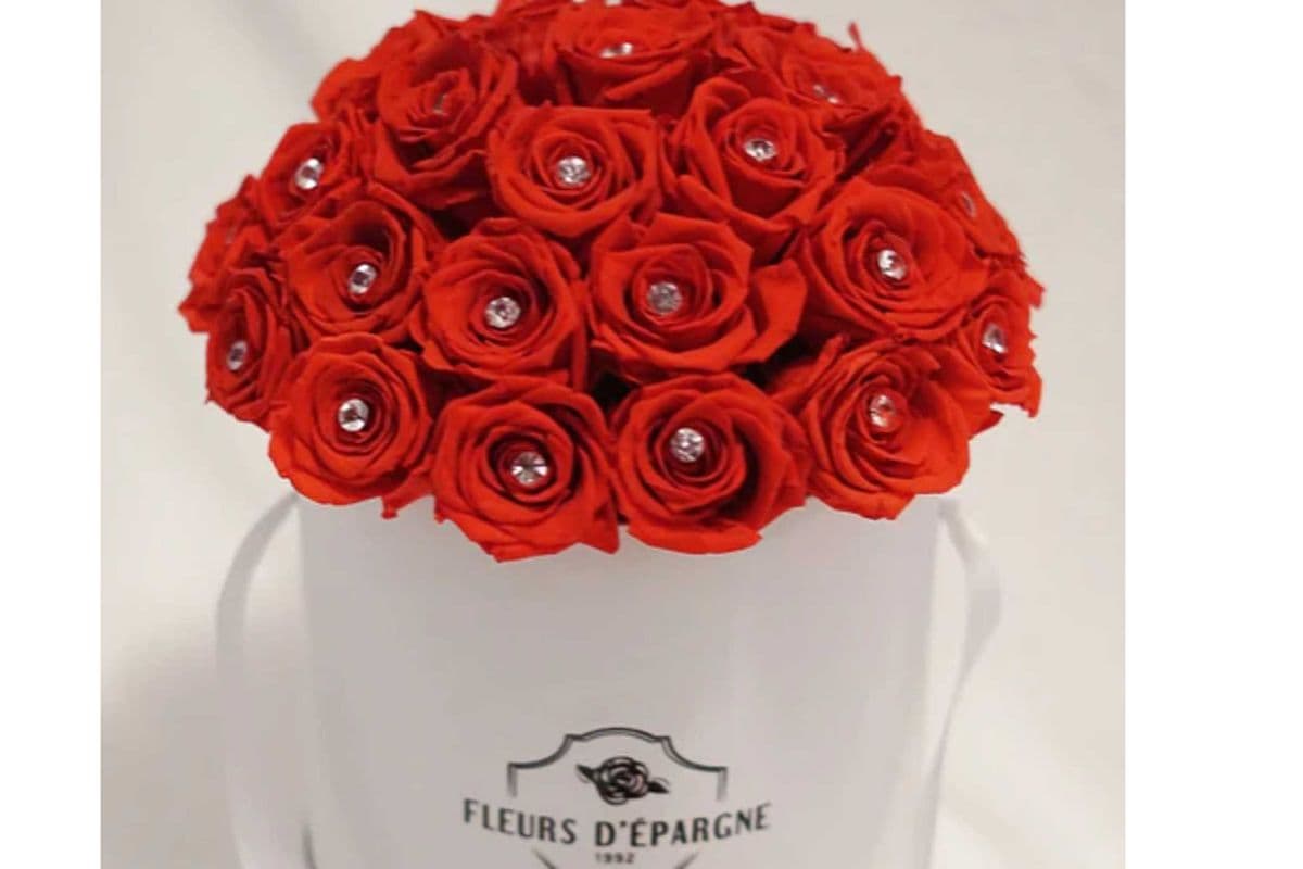 Ultimate Sparkling Love Bucket