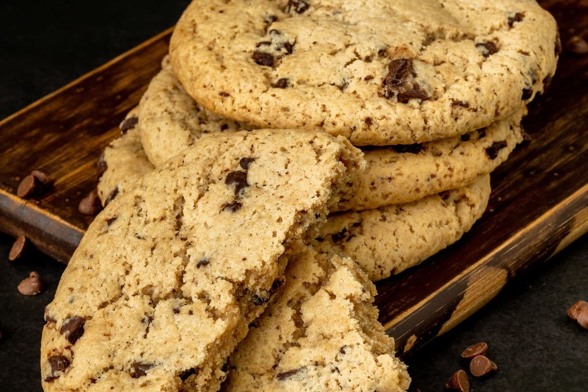 Chocolate Chip Cookie
