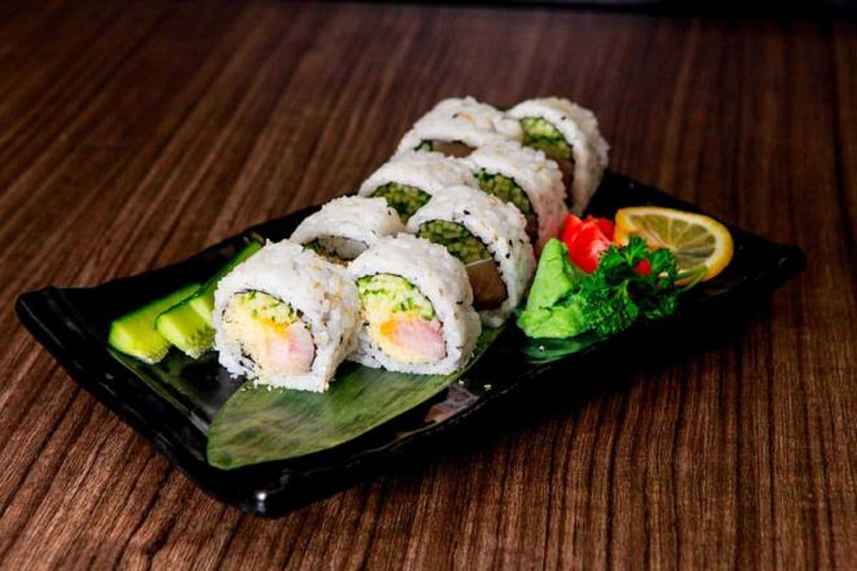 Spicy Yellowtail Roll (8 pcs)