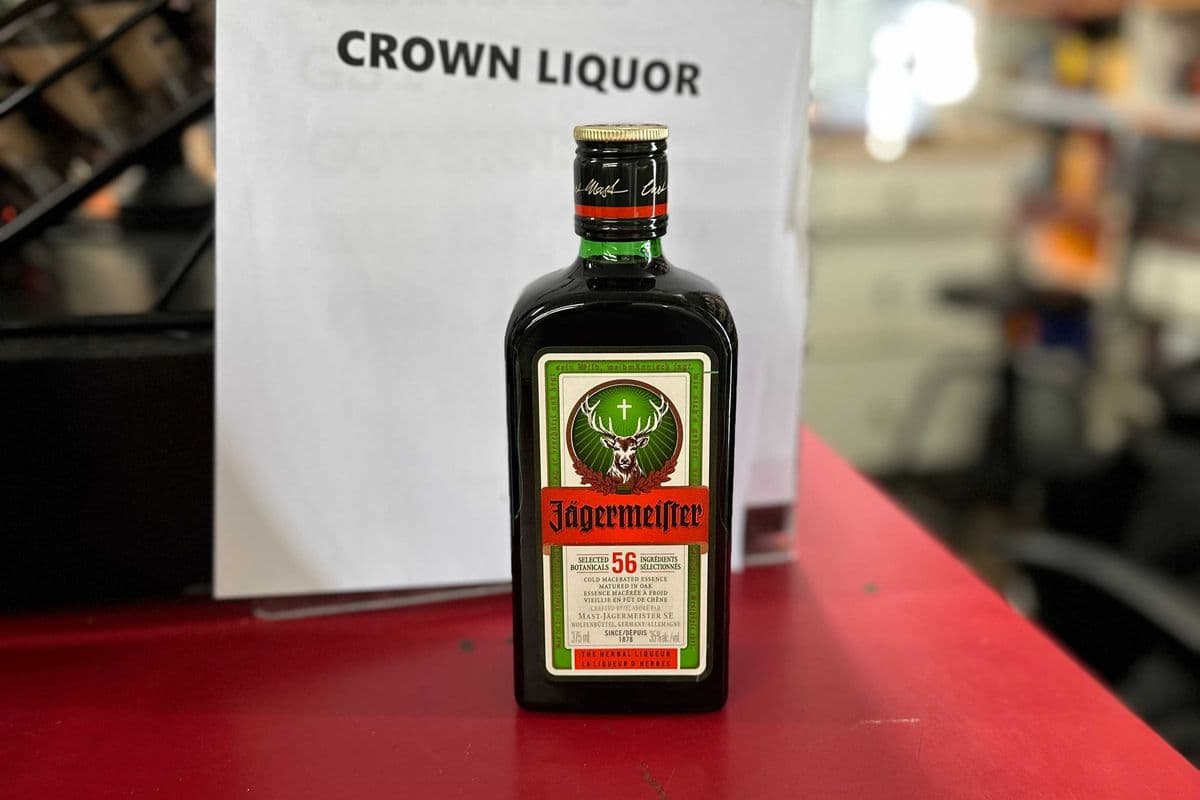 Jagermeister (1 x 375 ml)
