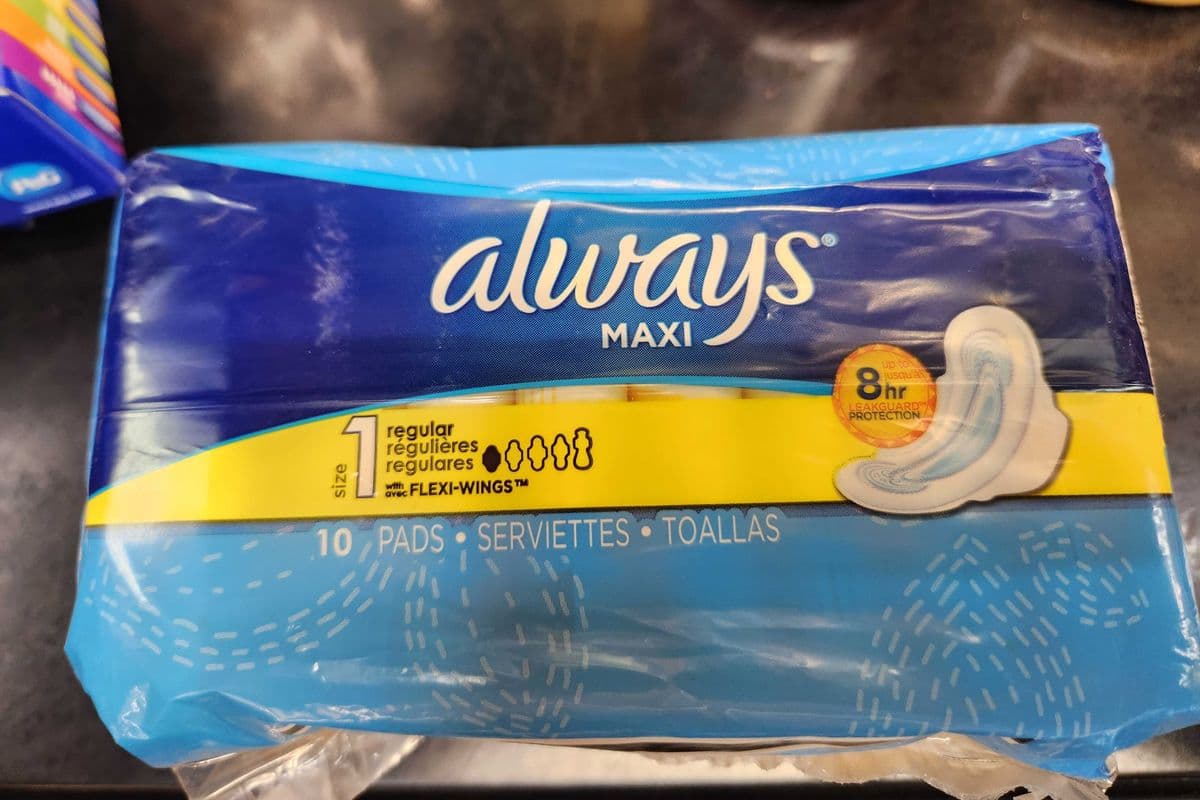 Always Maxi 10 pads regular - Always Maxi 10 serviettes regulières