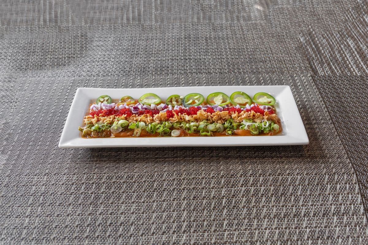 Saumon exotique (8 mcx) / Exotic Salmon (8 pcs)